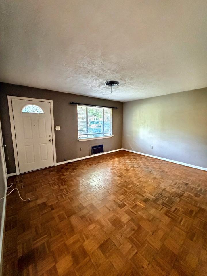 566 S Pelican Dr - Photo 6 of 27