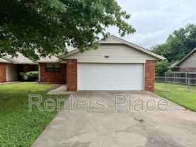 7324 S Canton Ave - Photo 1 of 1