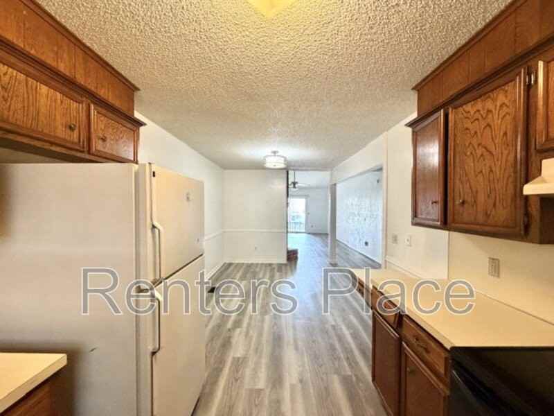 7324 S Canton Ave - Photo 3 of 14