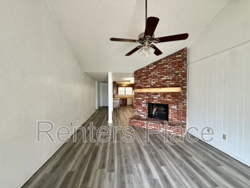 7324 S Canton Ave - Photo 6 of 14