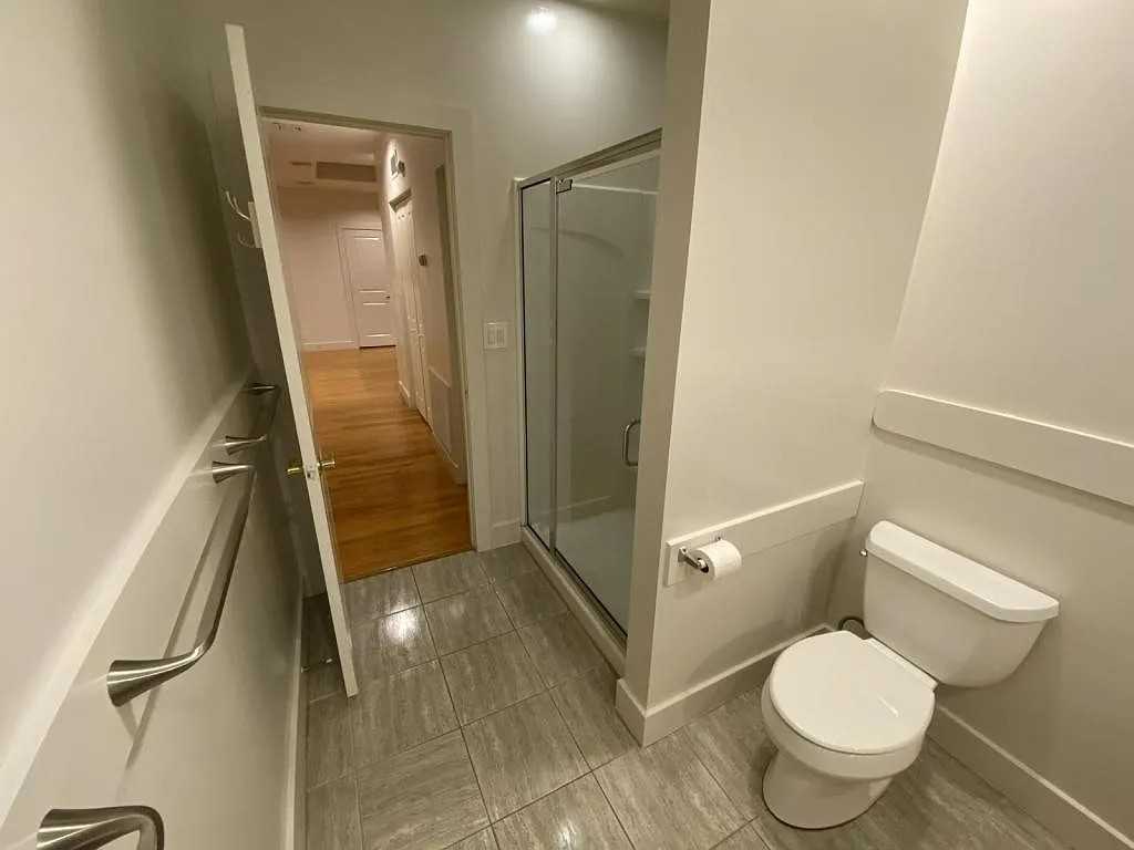523 2nd Ave - Photo 3 of 10