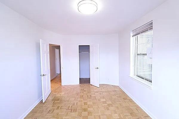 6536 99th St #3C - Photo 5 of 9