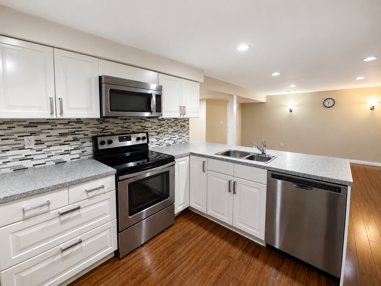 17231 104 St Nw Bsmt #Bsmt - Photo 2 of 19