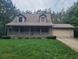 featured image of 16519 Riley St