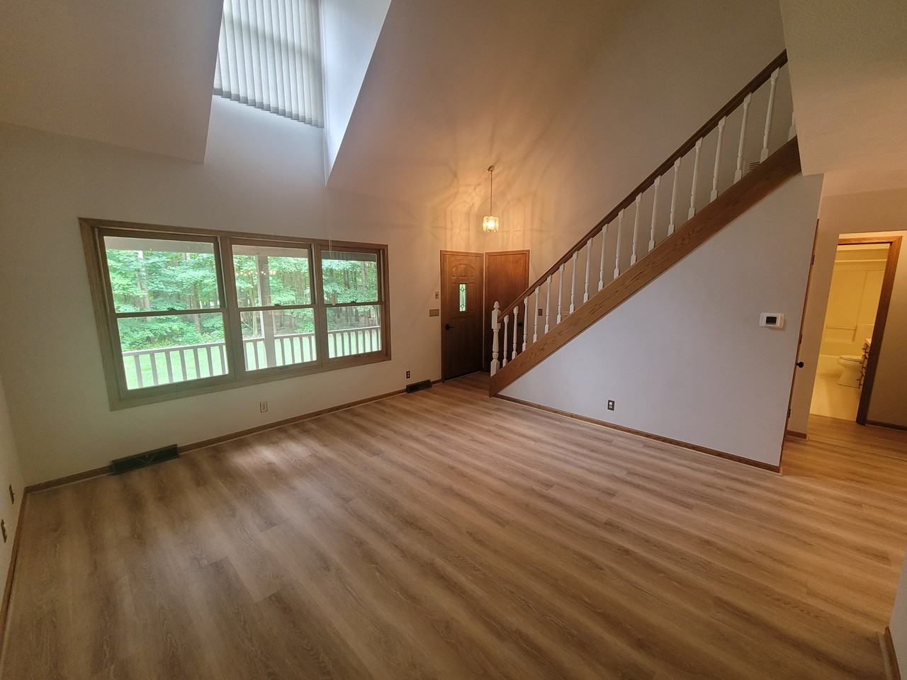 16519 Riley St - Photo 6 of 17