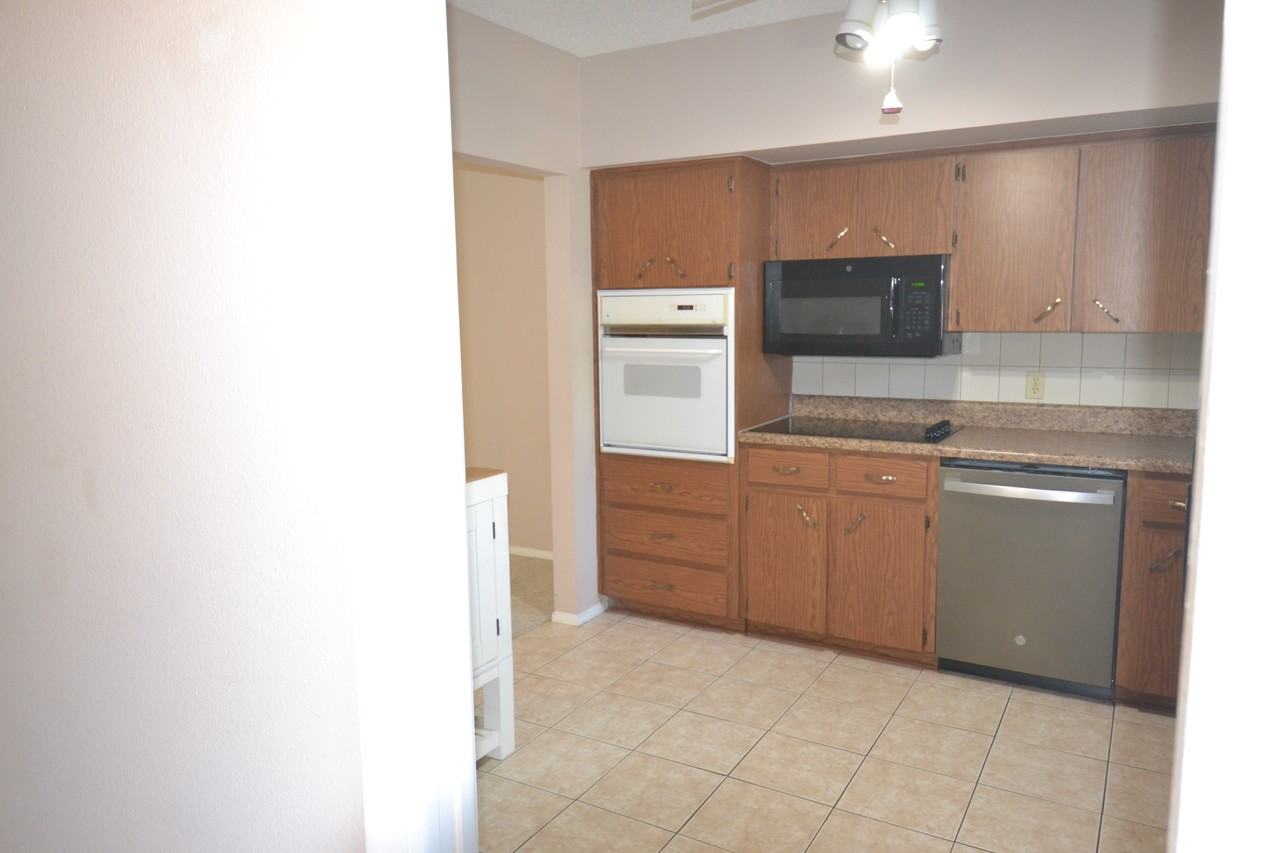 2471 Sumatran Way #25 - Photo 5 of 38