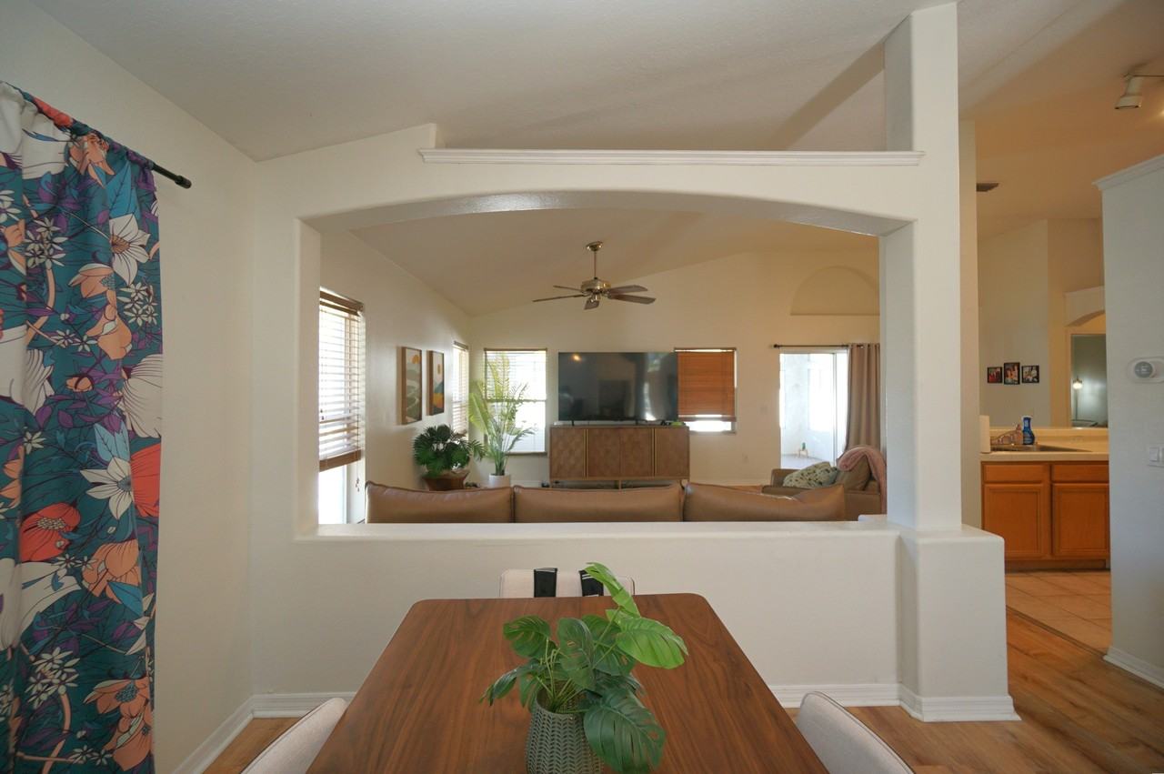 6921 Jamestown Manor Dr - Photo 6 of 21