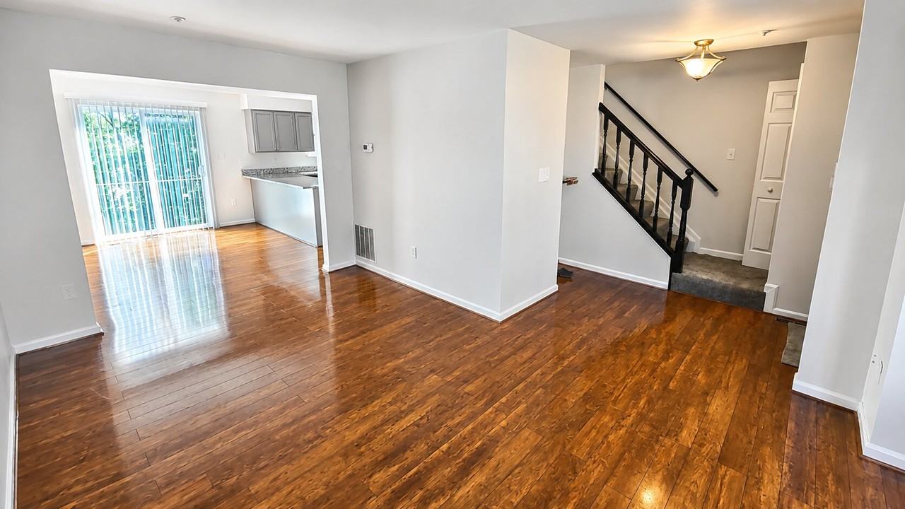 1660 Willowwood Ct - Photo 4 of 26