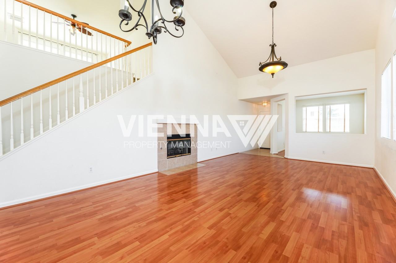 2856 Cardinal Dr - Photo 3 of 20