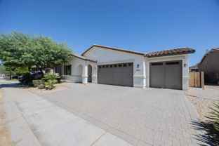 7914 W Pueblo Ave - Photo 1 of 1