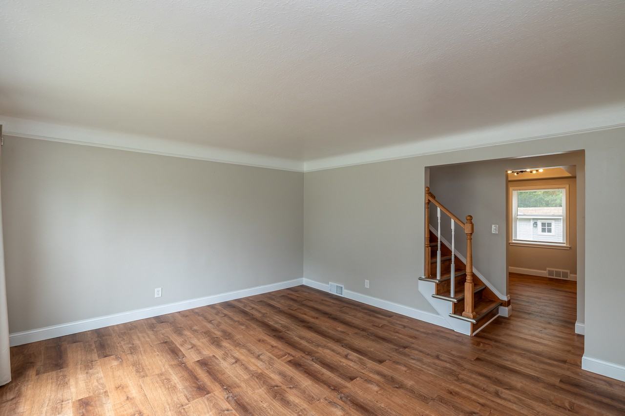 5234 Erwin St - Photo 2 of 25