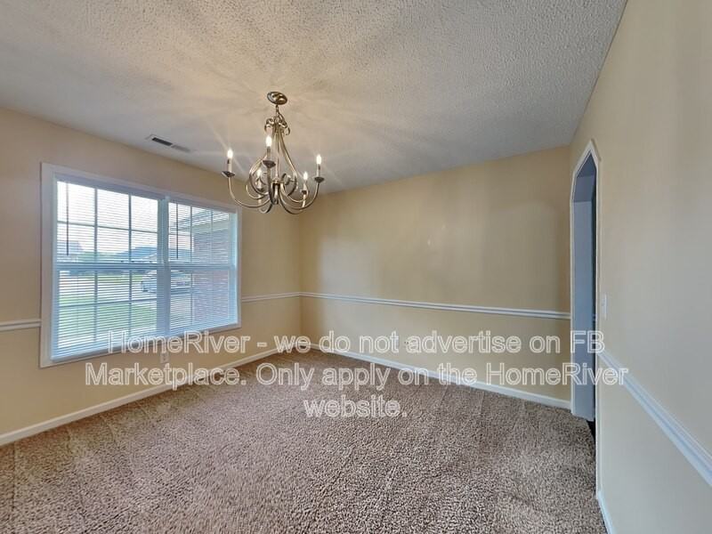 675 Talisman Dr - Photo 4 of 24