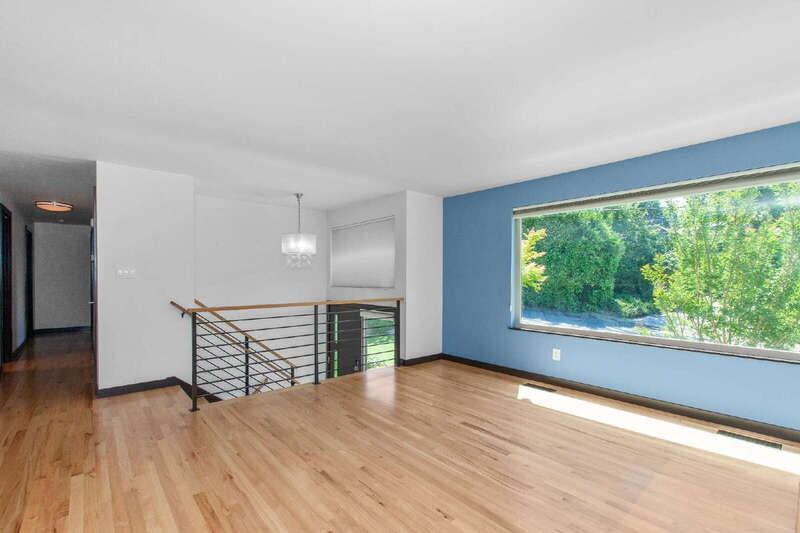 126 Nw 104th St - Photo 4 of 40