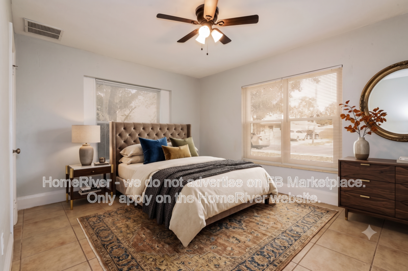 5206 N 15th St - Photo 5 of 23
