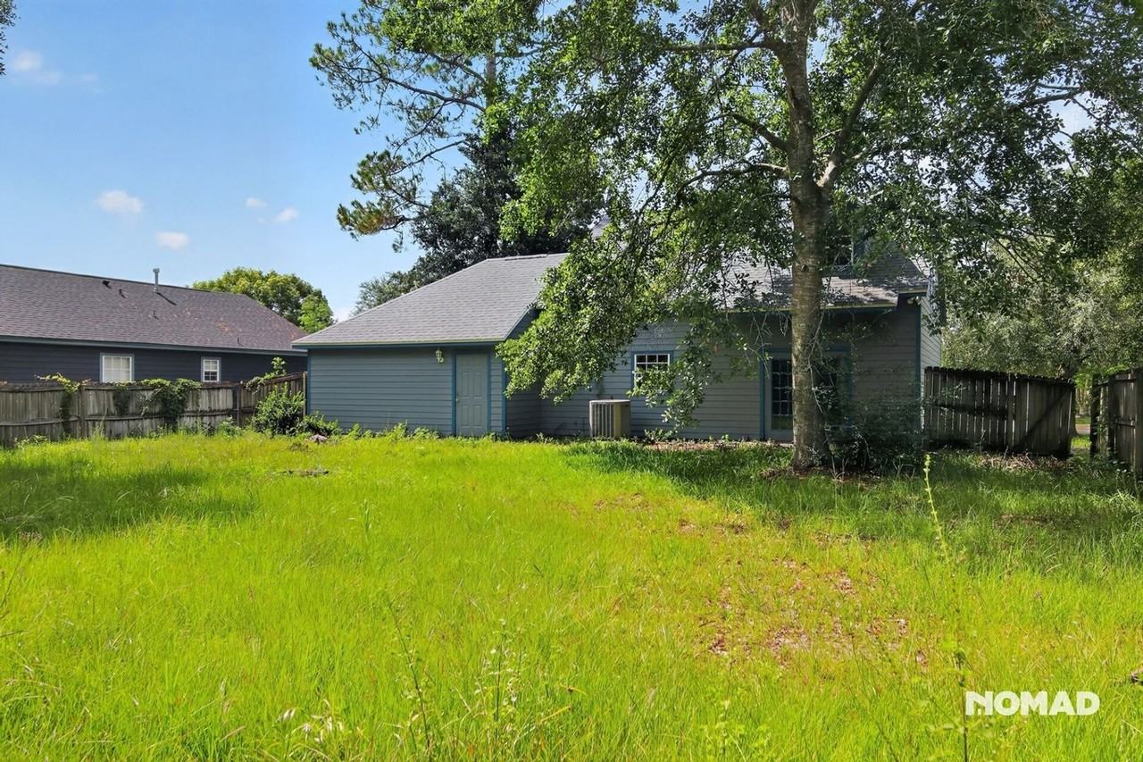 2236 Ne 13th Ave - Photo 5 of 35
