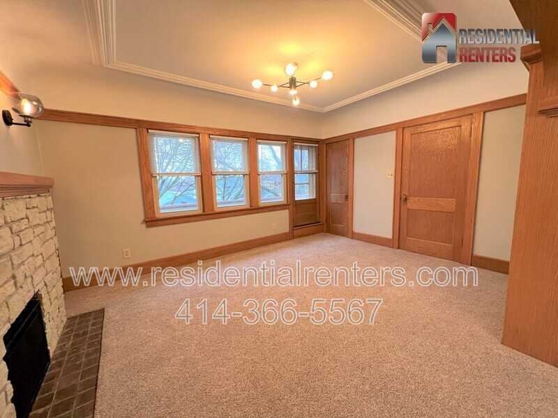 2768 S Adams Ave - Photo 3 of 13