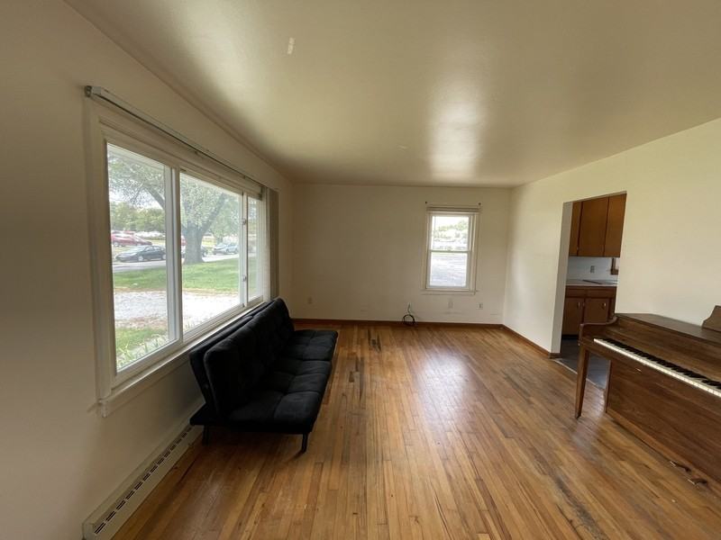 1812 Arkansas St - Photo 5 of 22