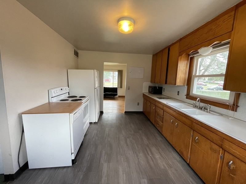 1812 Arkansas St - Photo 6 of 22