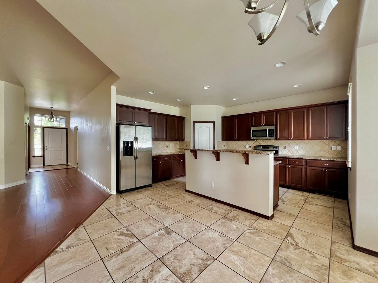 7704 W Washington Ave - Photo 5 of 22