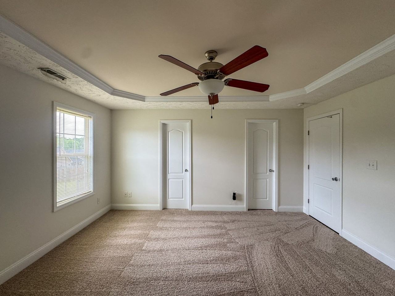 169 Wolfpoint Dr - Photo 7 of 18