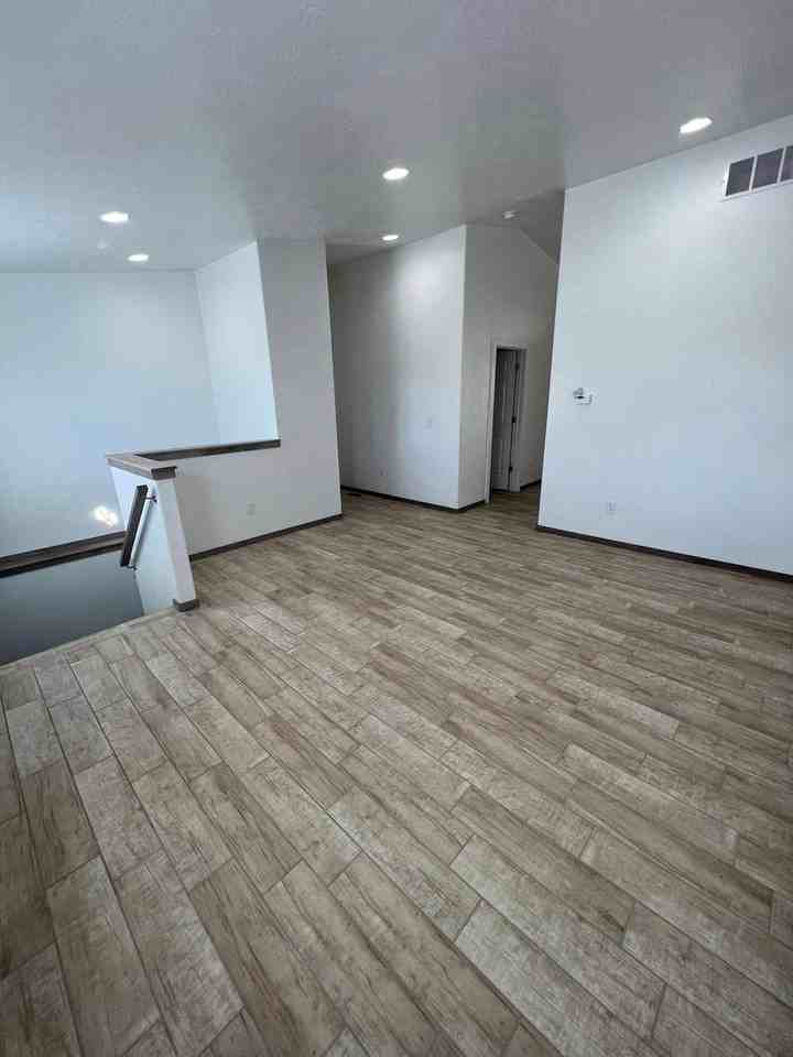 Cobble Court - Photo 7 of 13