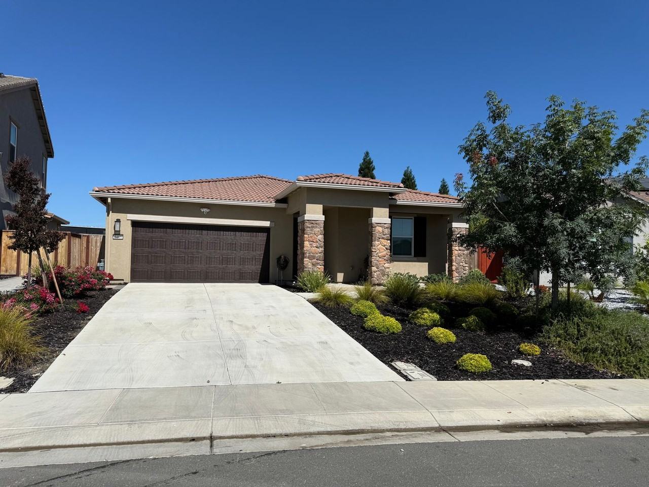 5408 Nimis Way - Photo 2 of 40