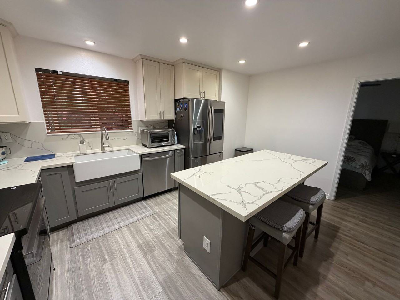 554 554 AKOLEA PL - Photo 4 of 30