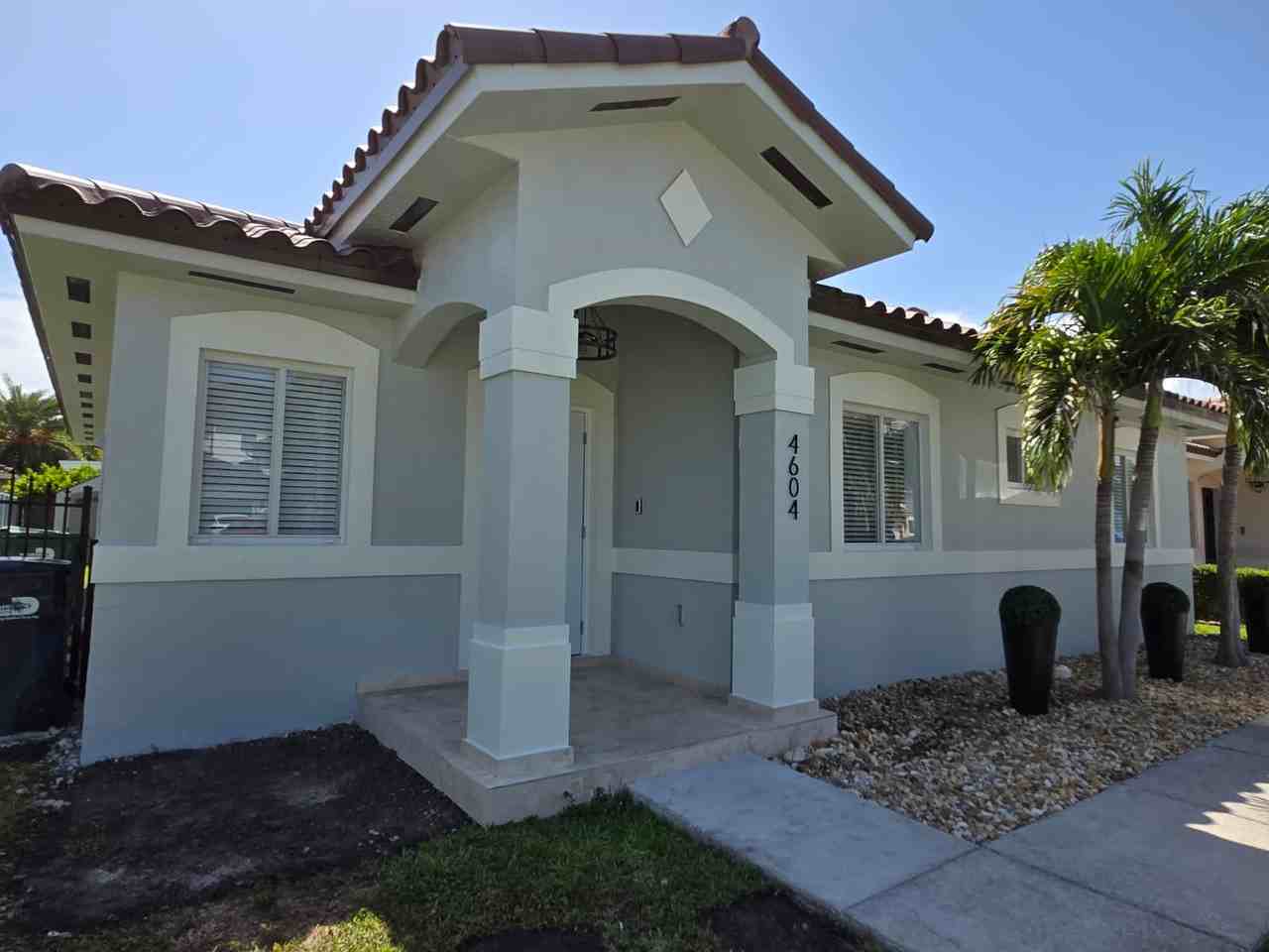 4604 Sw 164th Pl #NA - Photo 2 of 22