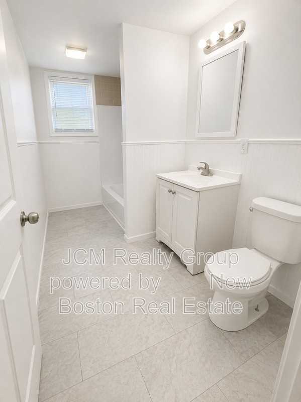 122 Foster St #2-2ndFL - Photo 2 of 5