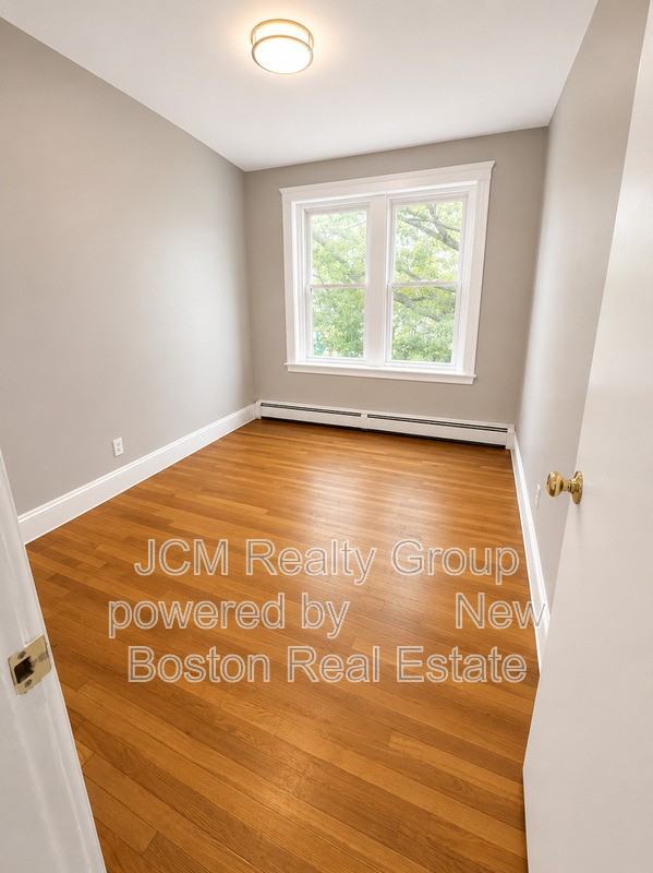 192 Washington St #304 - Photo 2 of 5