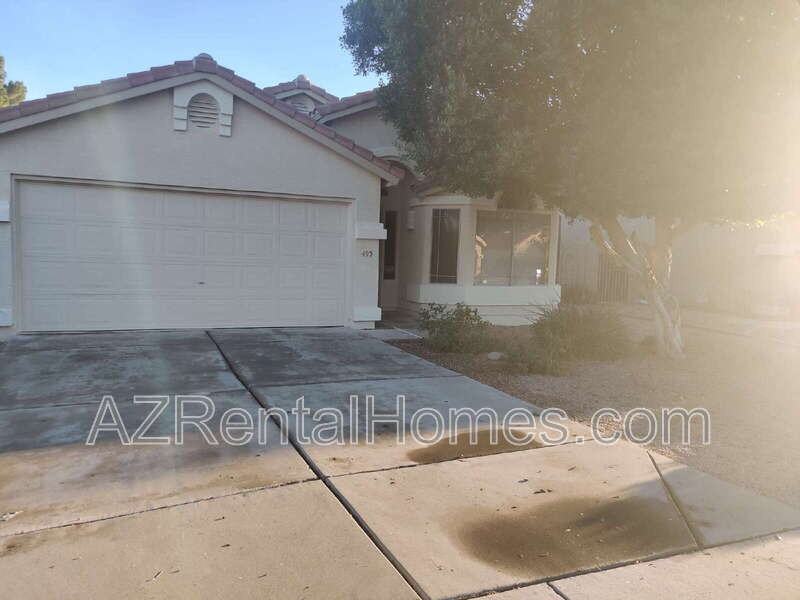 493 E Cantebria Dr - Photo 4 of 19