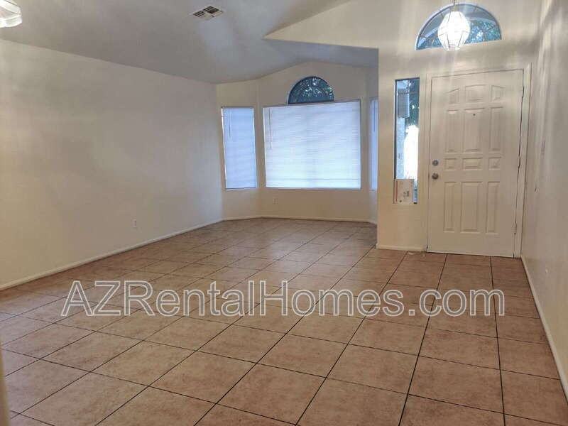 493 E Cantebria Dr - Photo 5 of 19