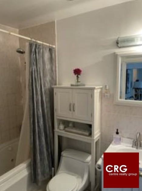 90 Lake Shore Ter #U1 - Photo 4 of 5