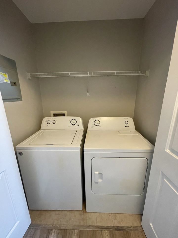 2770 North Ave Se - Photo 7 of 18