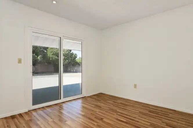 26257 Saint Marys St #1 - Photo 7 of 17