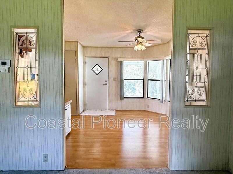 4550 A Ave - Photo 5 of 32