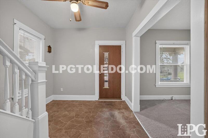 1715 Greenwood Ave - Photo 7 of 28