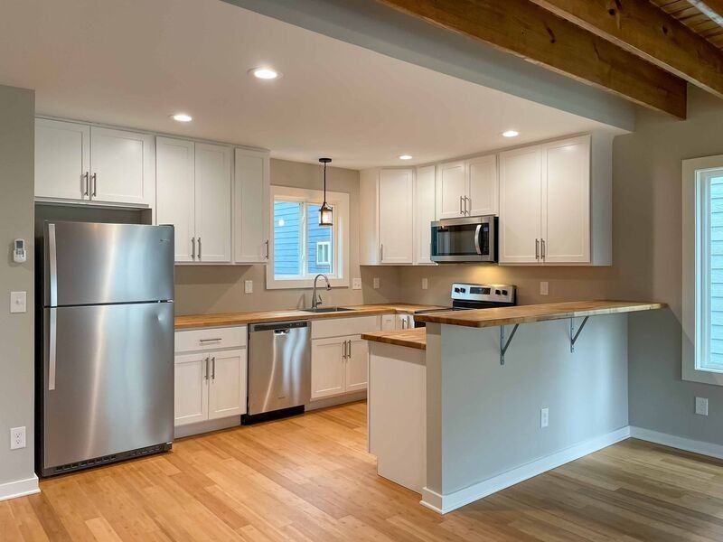 56 W Cascade St - Photo 3 of 16