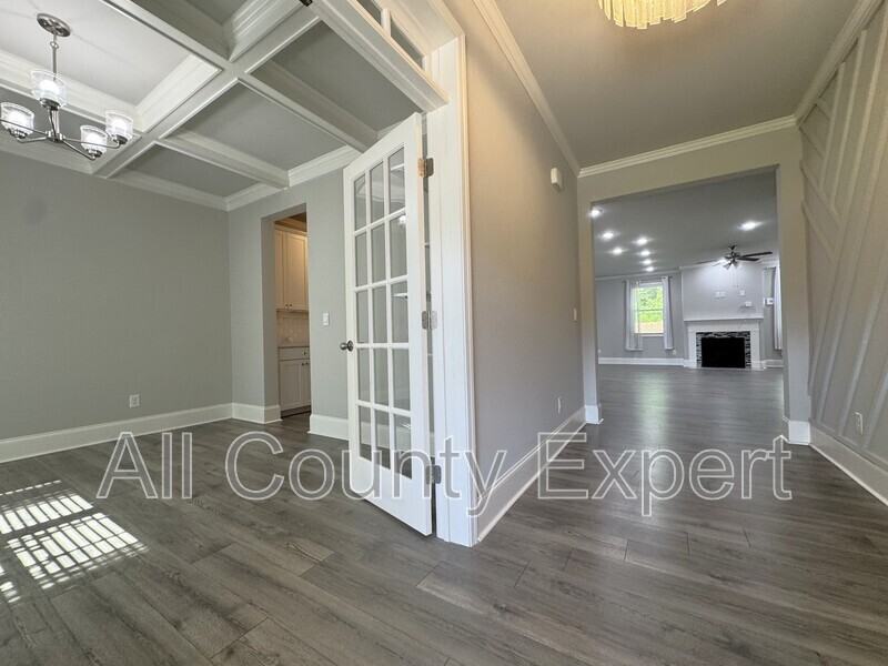 5145 Explorer Ln - Photo 3 of 46