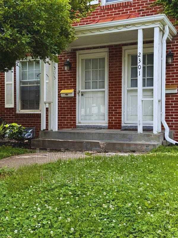 2301 South St - Photo 2 of 33