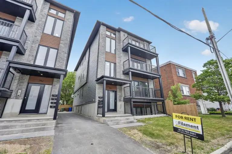 342 Shakespeare St #3 - Photo 2 of 30