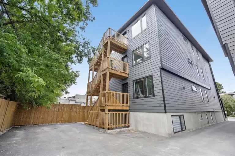 342 Shakespeare St #3 - Photo 4 of 30