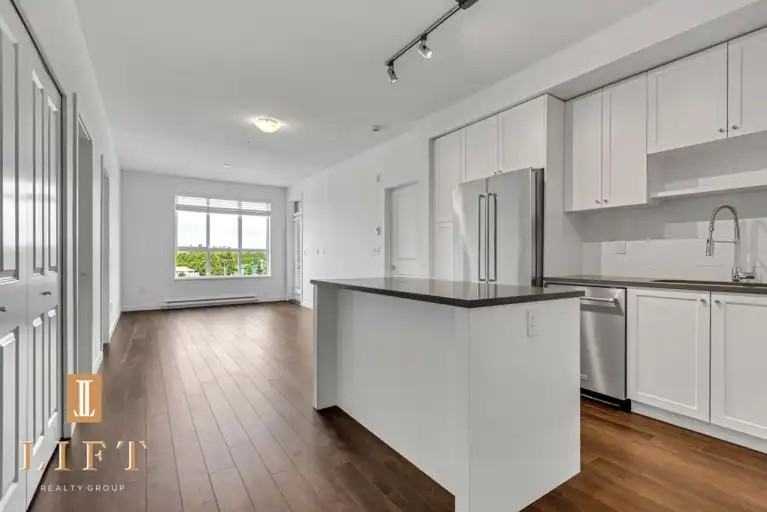 15733 85 Ave #501 - Photo 5 of 20