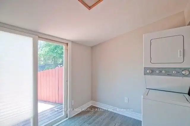 10 Dixon Ave - Photo 5 of 10