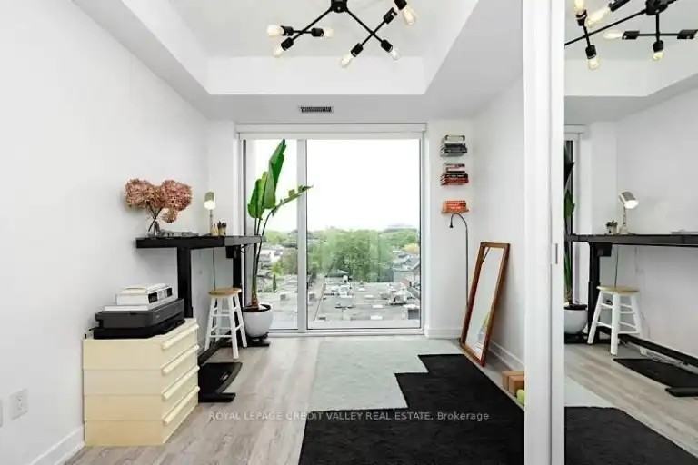 106 Dovercourt Rd #611 - Photo 6 of 11