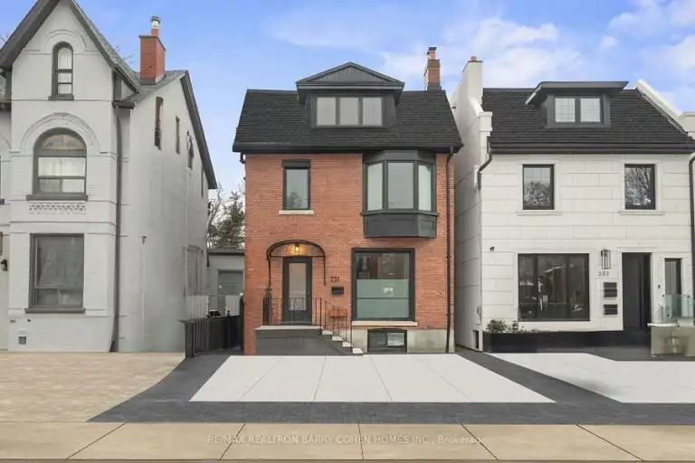 231 Macpherson Ave - Photo 7 of 25