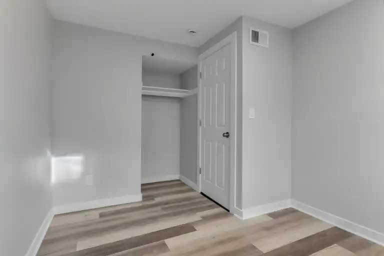 263 College St #2 - Photo 6 of 15