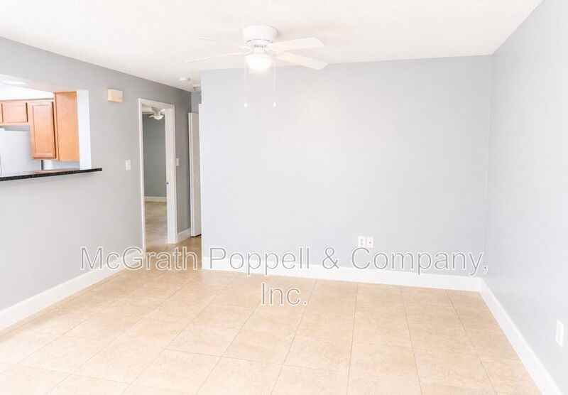 7702 Chase Rd - Photo 4 of 15