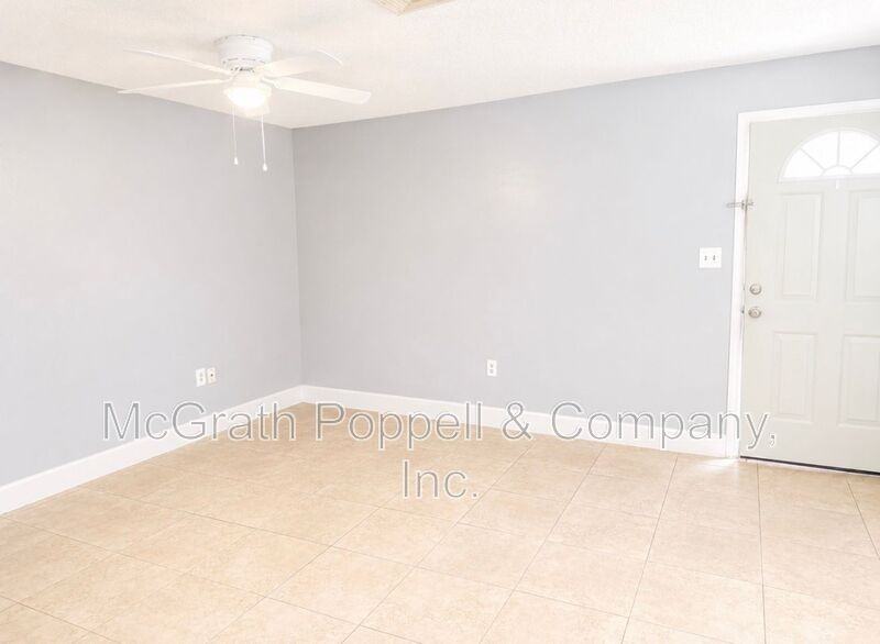 7702 Chase Rd - Photo 7 of 15