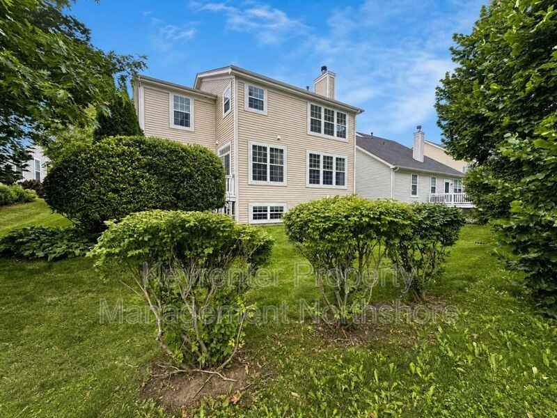 3148 Concord Ln - Photo 7 of 29